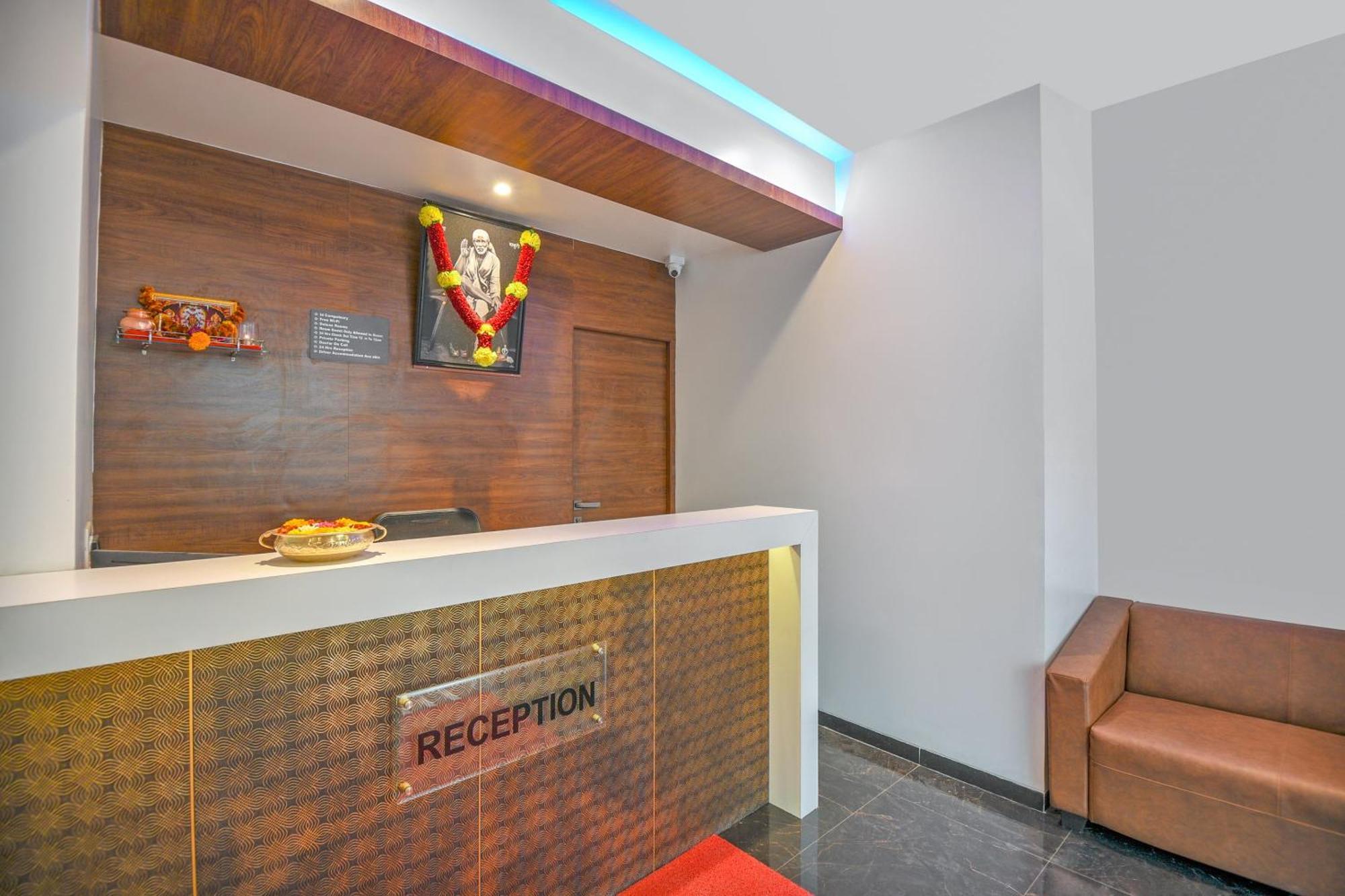 Oyo Flagship Hotel Shreeyash Executive Mangvadi Extérieur photo